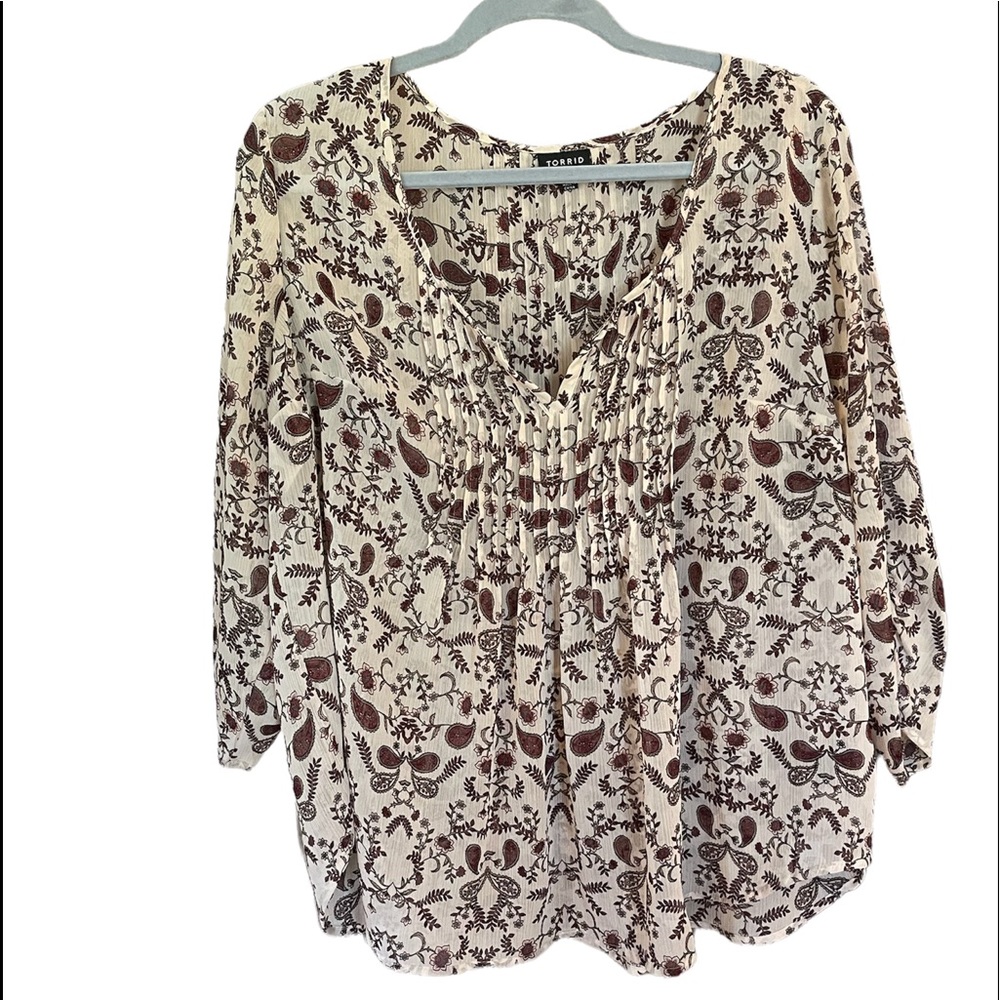 TORRID sheer, boho blouse, size 0. Pretty fall paisley print